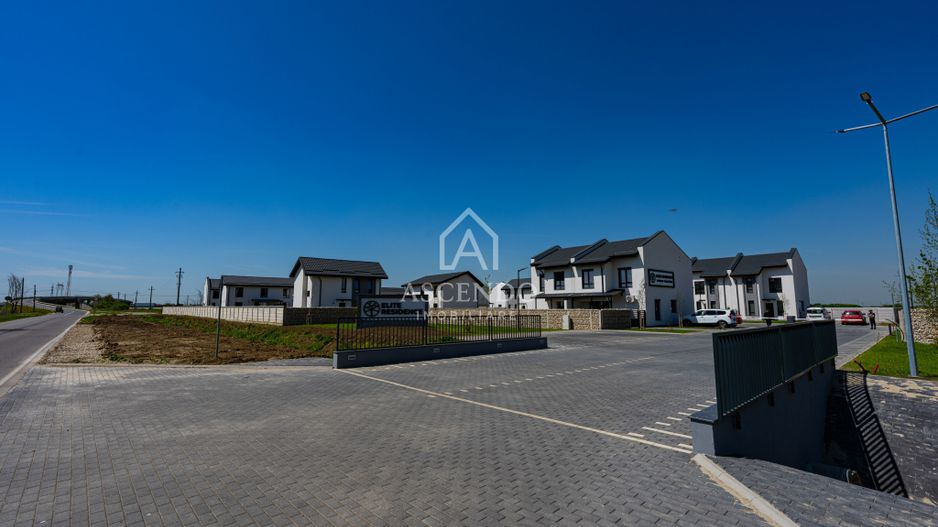 Case noi în Măgurele cu grădină proprie, parc privat și finisaje premium - Poză 21