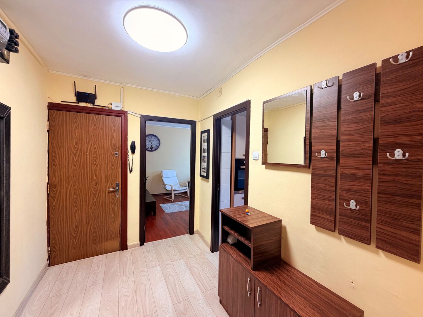 | Apartament 3 camere de închiriat | Loc de Parcare – Str. Vicina 4 | - Poză 4