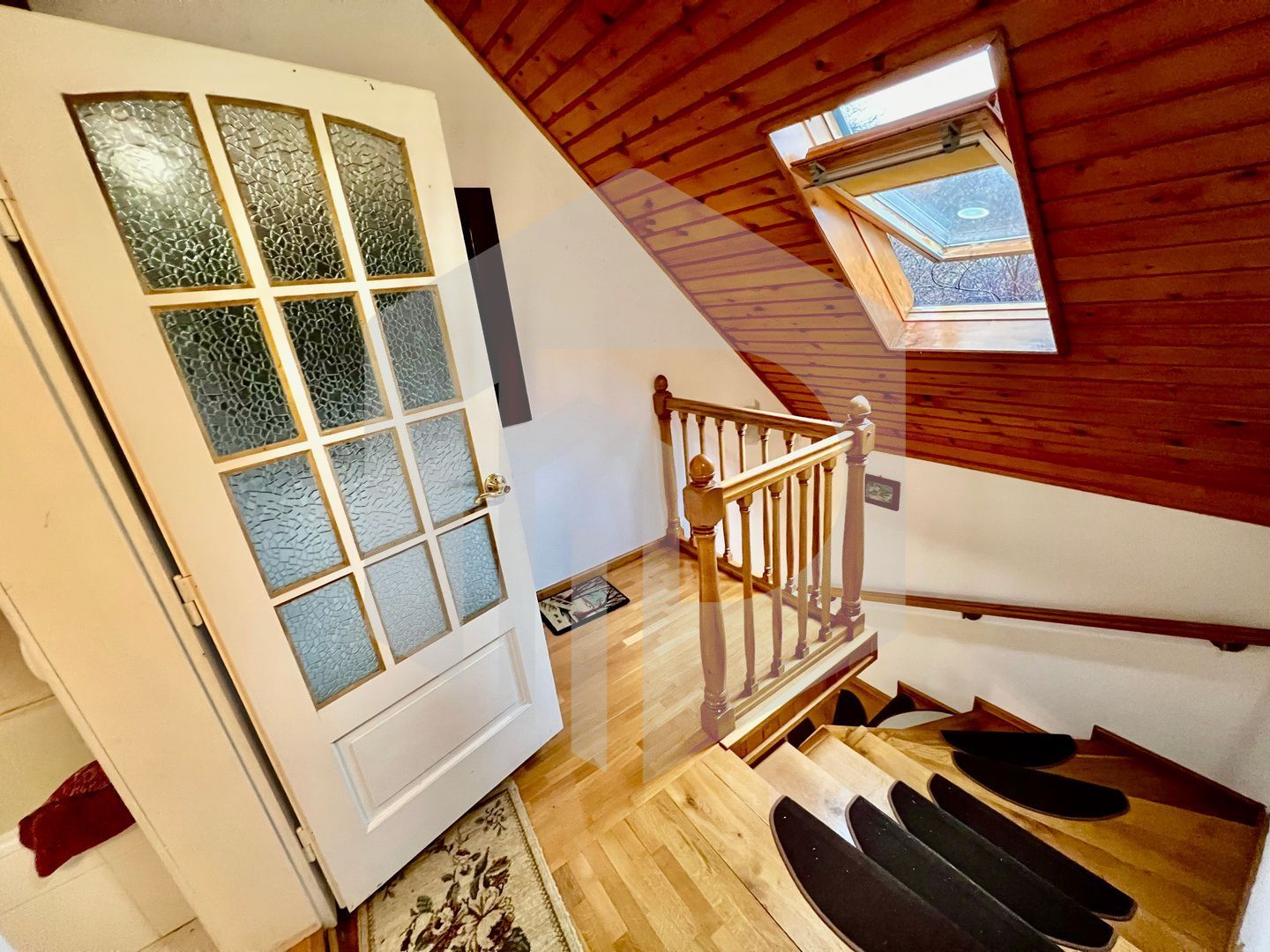 Casa de vanzare  in Talmacel-Teren 4000 mp cu livada+garaj - Poză 5