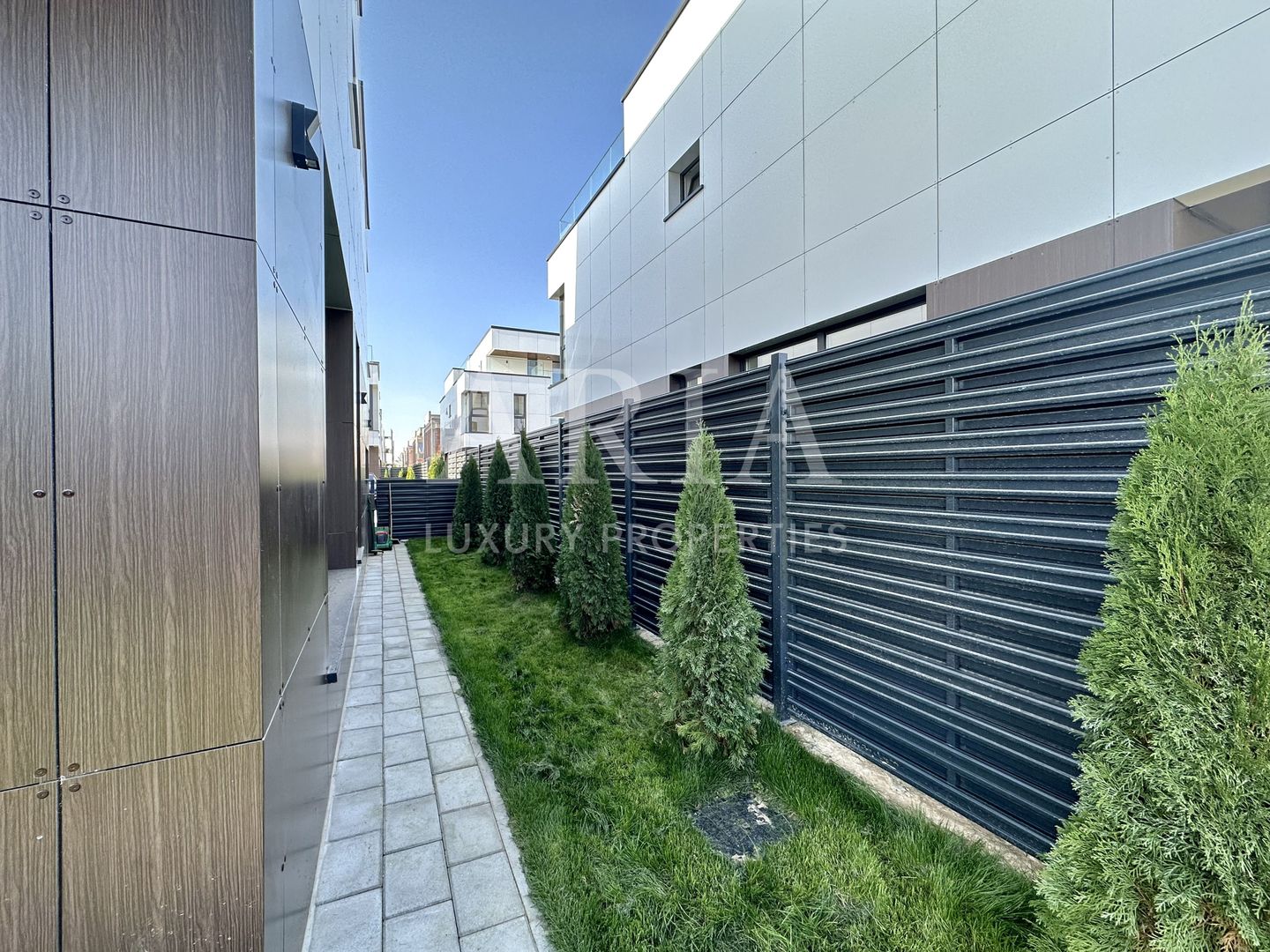 MTM Luxury Villas -  FIRST RENT - LUXURY GATED COMMUNITY - Poză 8