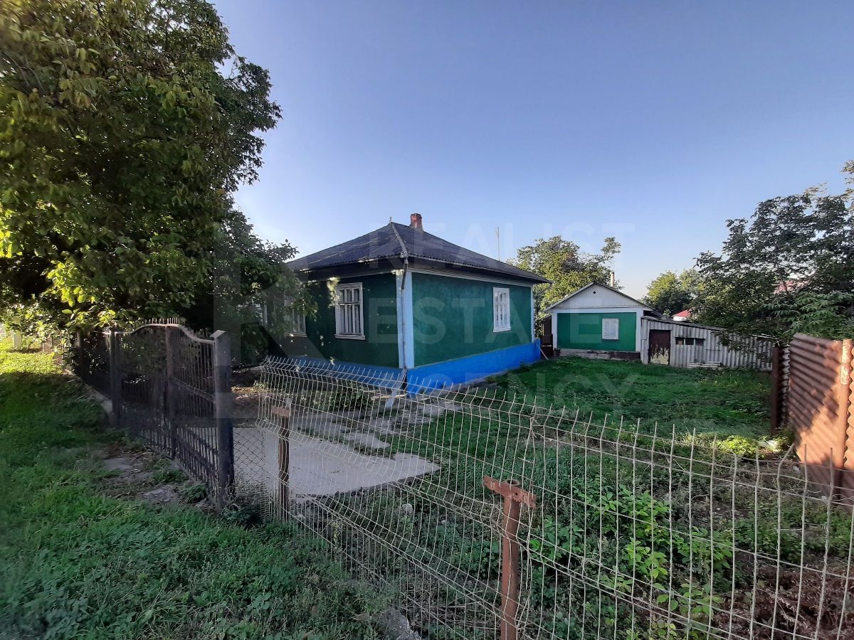 Vânzare, casă, 2 nivel, 3 odăi, satul Sofia, or. Drochia - Poză 1