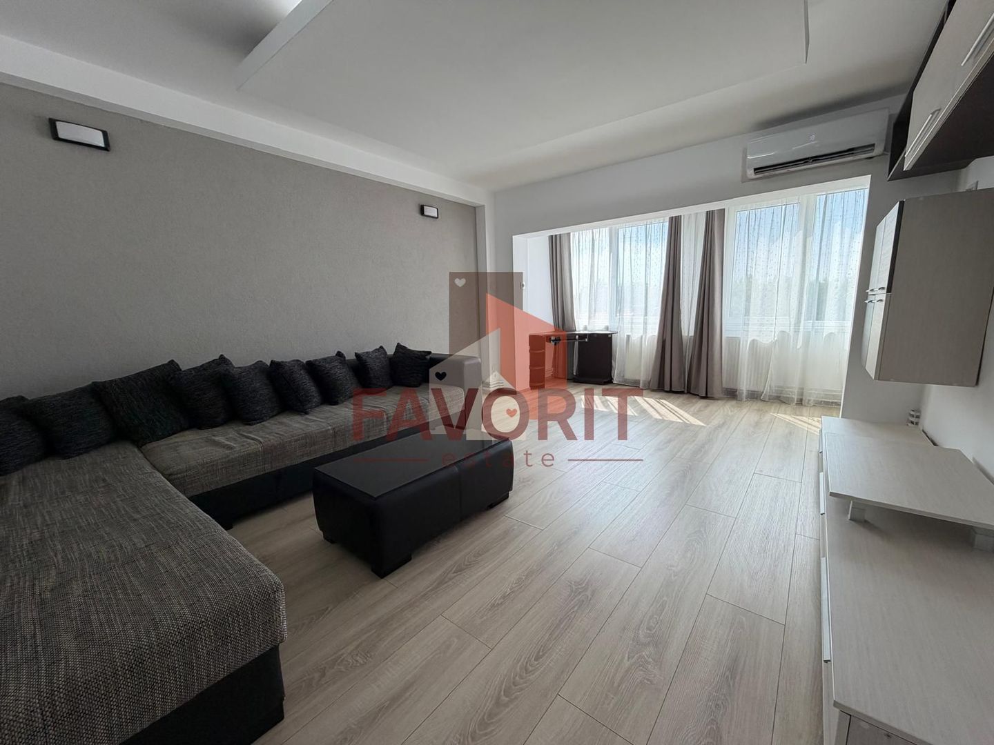2 camere | centrala proprie | etaj intermediar | zona excelenta | - Poză 1