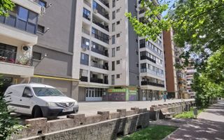 Garsoniera spatioasa mobilata si utilata - Poză 2
