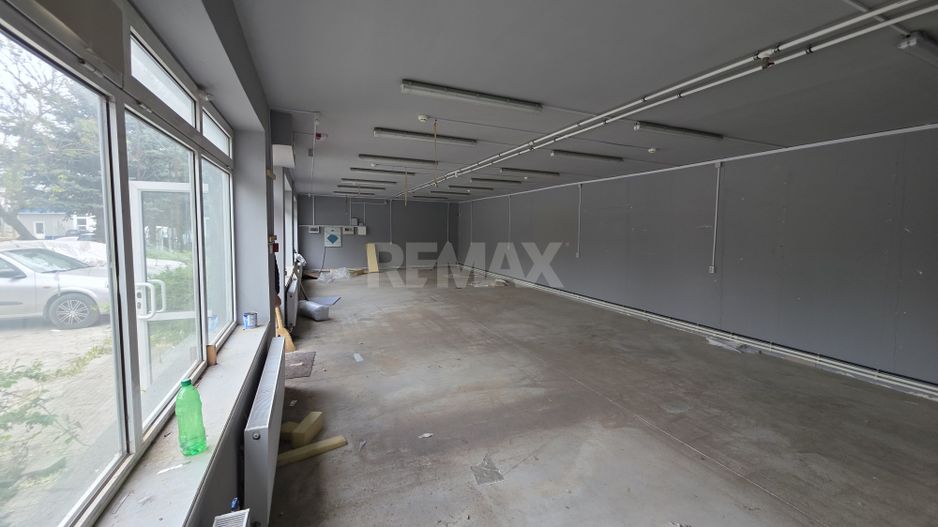 Teren cu spații comerciale Mun. Bălți - Poză 16