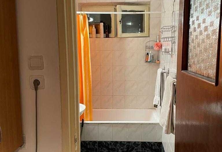 Apartament 3 camere Drumul Taberei/Piața Moghioroș loc parcare - Poză 4