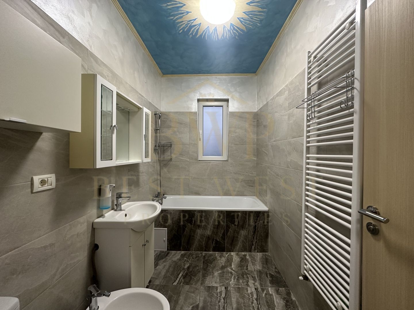 Apartament cu 2 camere, decomandat, curte, Giroc - Poză 9