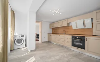 Ocazie rară: Casă în zona Spitalului Municipal Roman - Poză 12