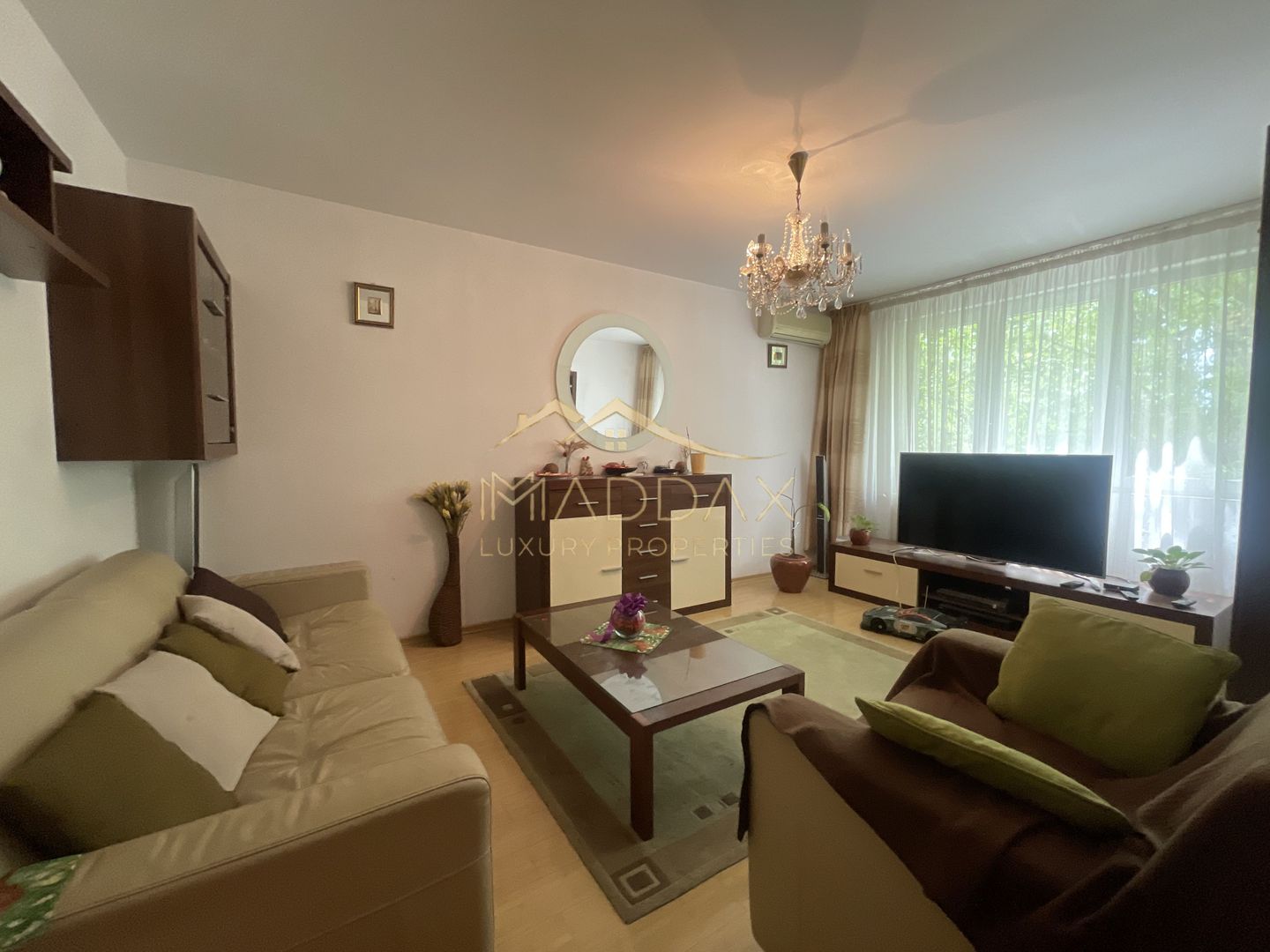 //Apartament 4 camere****Parcare + Boxa//Apusului - Poză 3