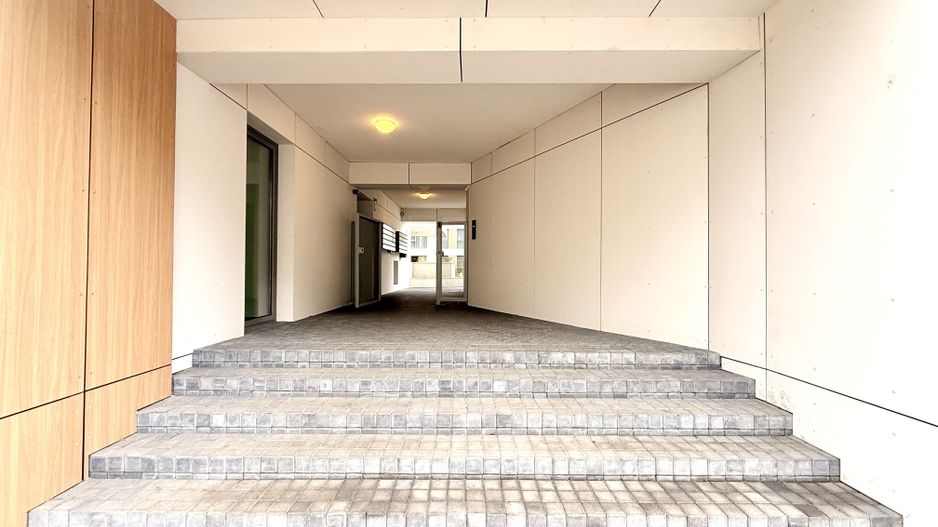 Tribunal Bulevardul Unirii 2 camere 147 mp 60 utili terasa 6 mp curte 81 mp 2025 - Poză 19