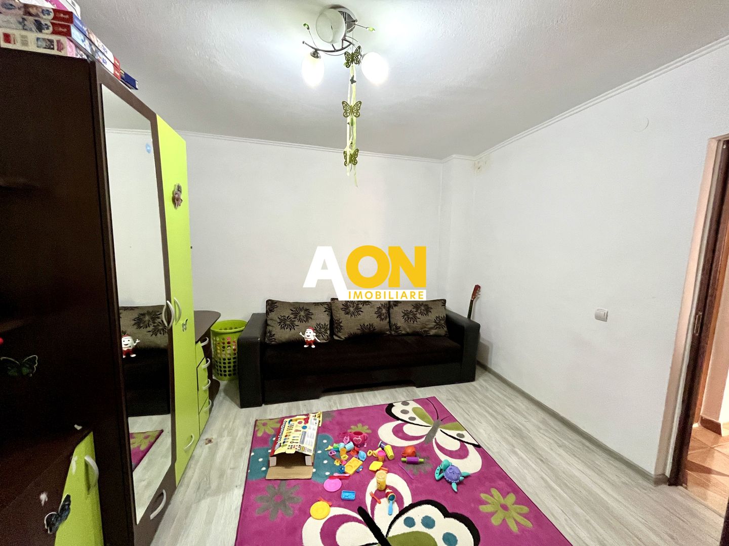 ÎNCHIRIERE! Casă cu 3 Camere, Zona Centru - Poză 10