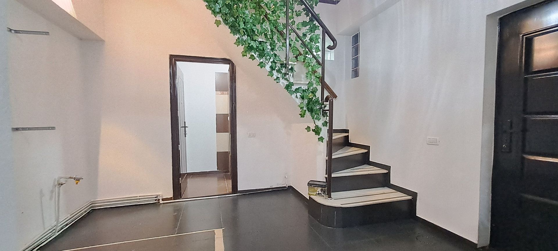 De inchiriat SPATIU STRADAL | Comercial + Birou - Poză 8