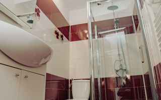 Casa cu 3 dormitoare, zona Piața Cibin - Poză 5