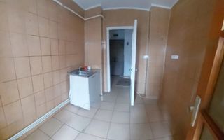 Apartament 3 camere decomandate – etaj 2 – Micro 21, Galați - Poză 5