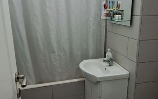 Apartament 2 camere, zona Carpati - Poză 4