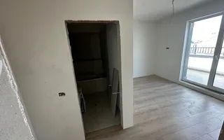 Apartment bloc nou cu lift si loc de parcare inclus - Poză 11