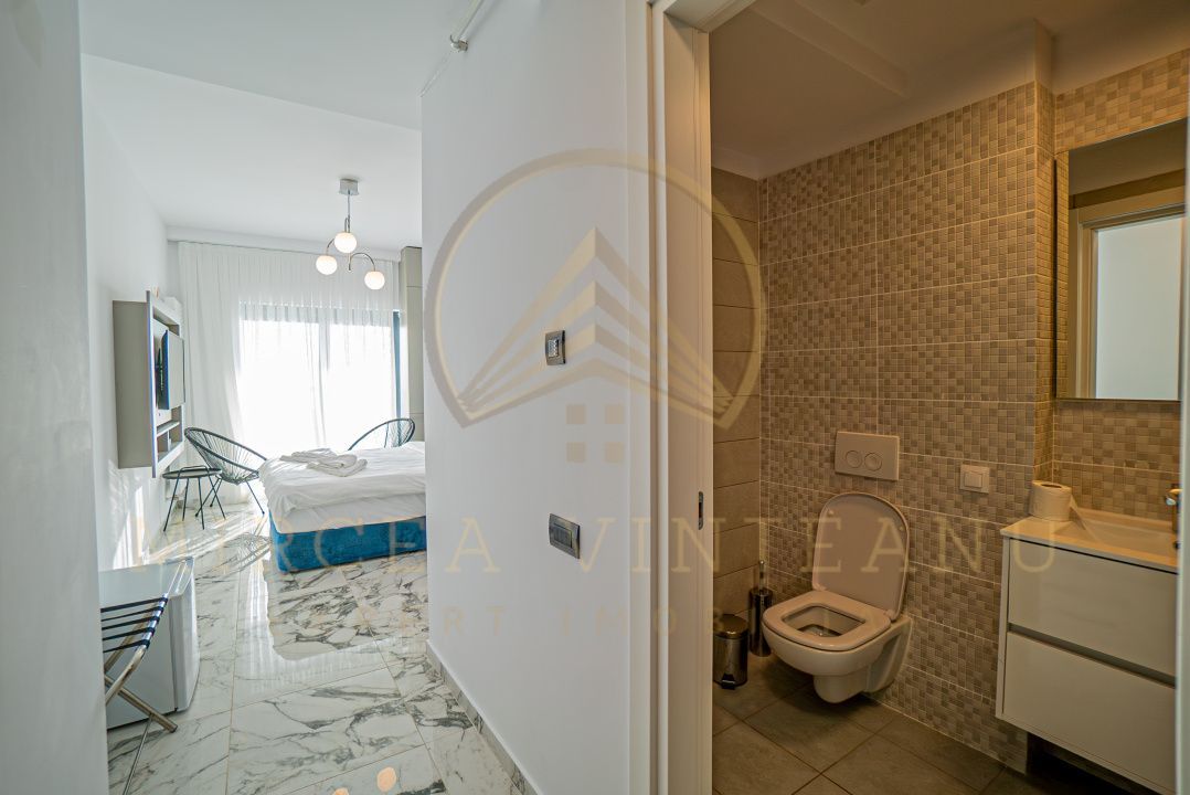 Stațiunea Mamaia - Complex Casa Del Mar - Garsoniera cu vedere la mare si lac. - Poză 4