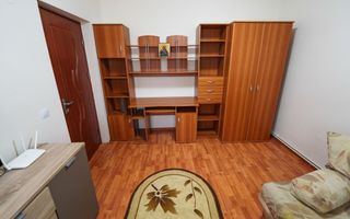 Oaza de liniste in Bariera Valcii – casa P+1 cu terasa, curte si acces securizat - Poză 8
