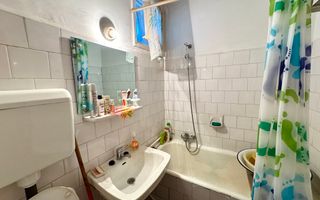 Apartament luminos, bine întreținut cu 3 camere, Carpați 1 - Poză 14