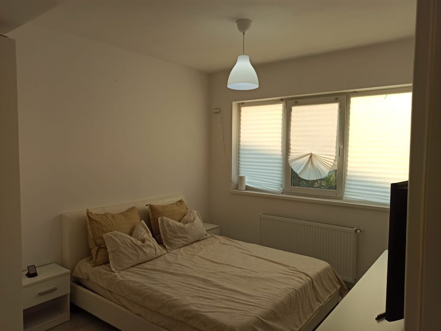 vila4cam2bai-curte-parcare-loc joaca-acces controlat-strOrizontului - Poză 60