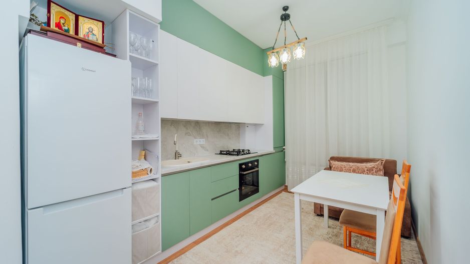 Apartament cu 2 camere, Centru - Poză 3