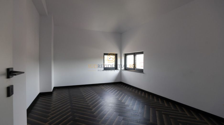 Apartament tip duplex, ideal birouri, 7 camere, Zona Parcul Carol - Poză 6