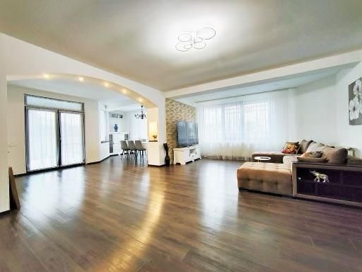 VILA CU PISCINA DE INCHIRIAT | COMPLET MOBILATA SI UTILATA | PIPERA - Poză 9