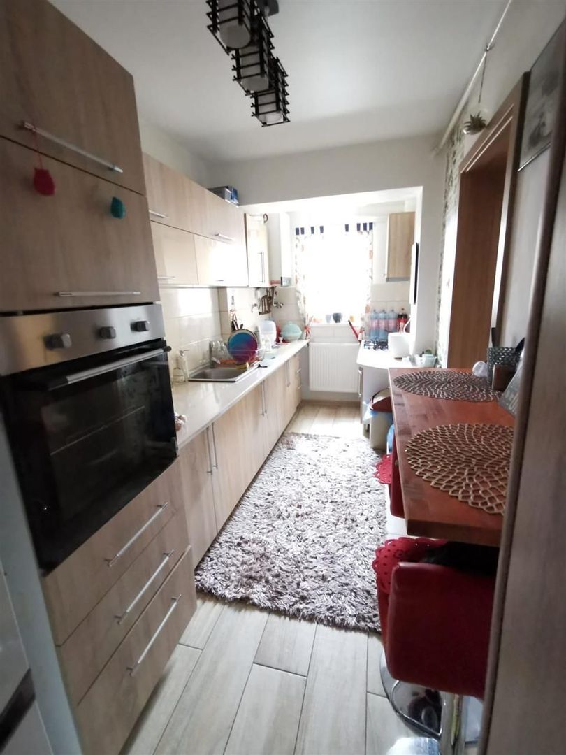 Apartament 3 camere, Cetate, et.3, pivnita, bloc caramida - Poză 7