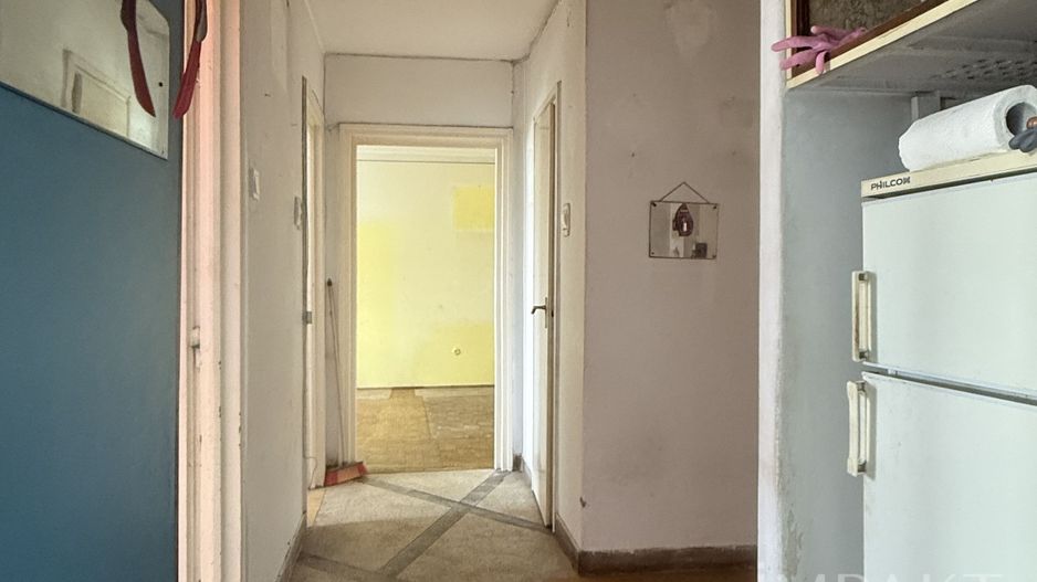Apartament cu 2 camere decomandat in centrul orasului - Poză 8