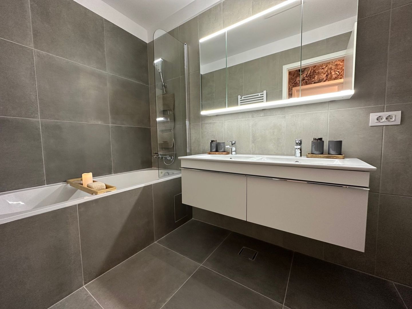 Luxury apartment for rent - Poză 7