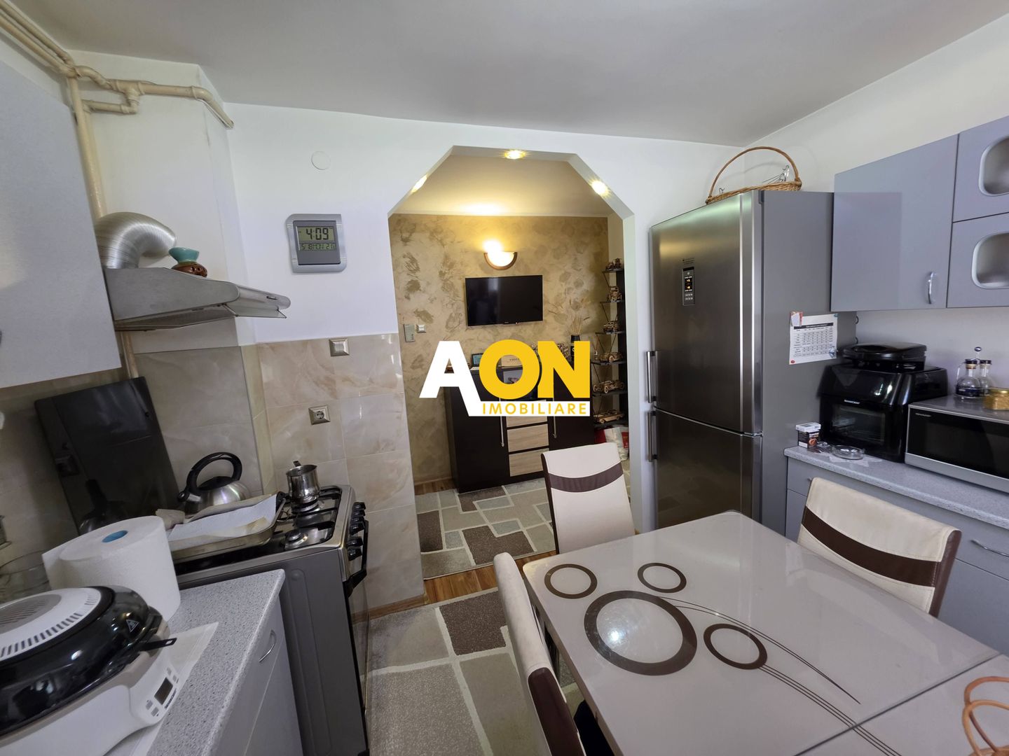 Apartament 2 camere, renovat, 57 mp utili, etaj 3, zona Closca - Poză 3
