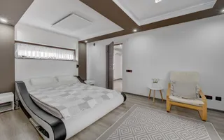 Vilă 342 mp cu piscină și 800 mp teren / 4 dormitoare / Pleașa - Poză 38