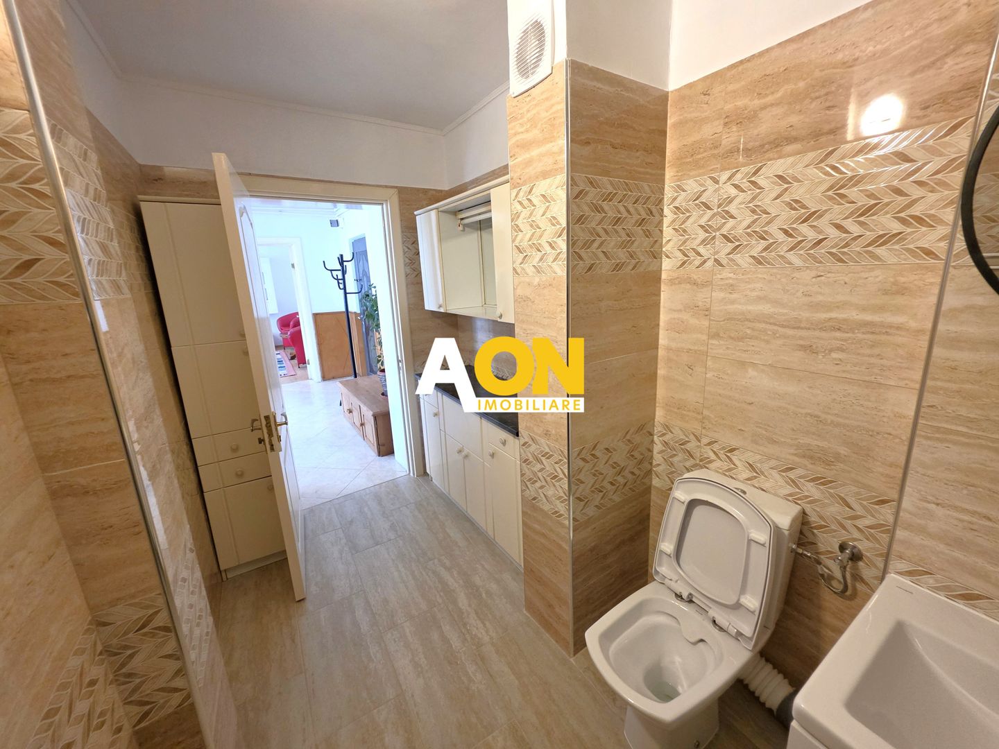 Apartament 2 camere, 60 mp utili, etaj 3, zona ultracentrala - Poză 10