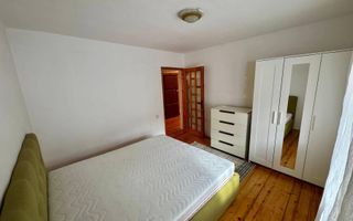 Vând apartament cu 2 camere, decomandat, 55 mp, parter, zona Steaua. - Poză 5