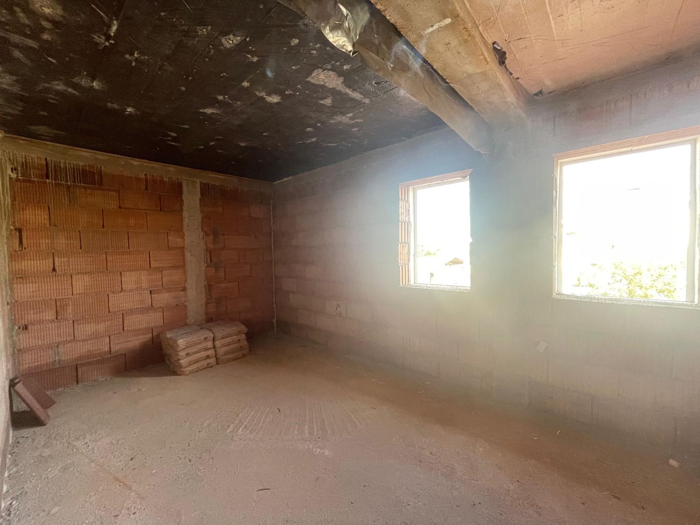 Casă individuală cu 6 camere și teren generos de 735mp |Moșnița Veche| - Poză 8