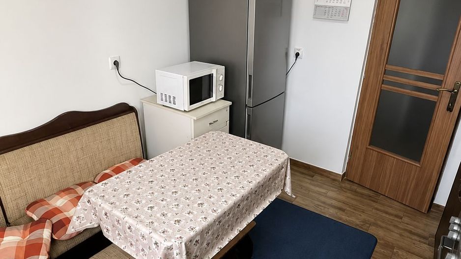Apartament 3 camere, decomandat, 73 mpu, 1 balcon, Cetate, Alba Iulia - Poză 4