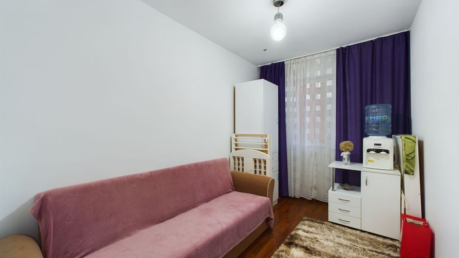 Apartament cu 4 camere în zona Şagului - Poză 6