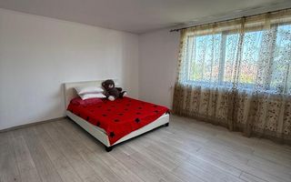 Casă spațioasă de vânzare - Braneşti - Poză 20