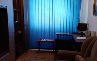 Apartament cu 3 camere, decomandat, zona Republicii - Poză 5