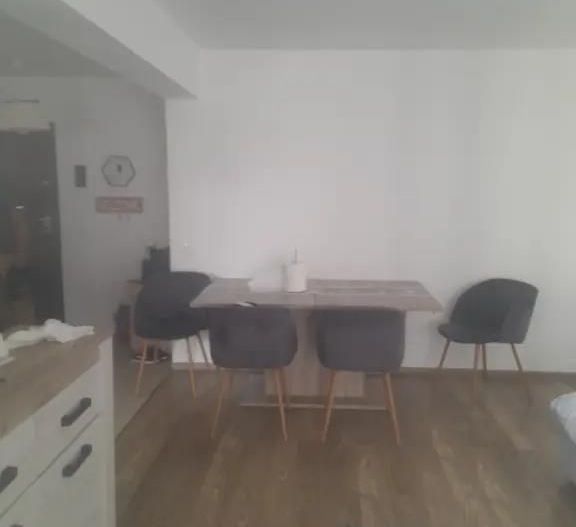 2 camere - Poză 5