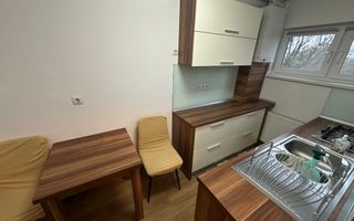 Apartament de 2 camere, decomandat, 55mp , Zona UMFST - Poză 8