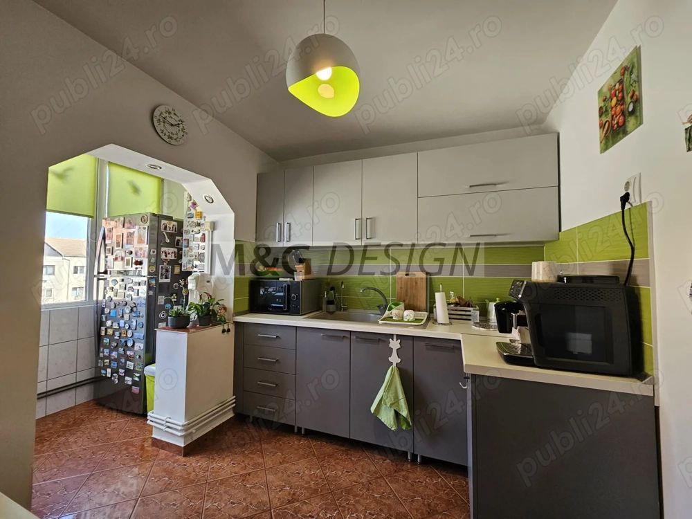 Apartament 3 camere Soarelui amenajat - Poză 4