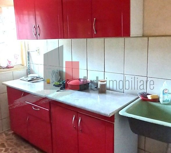 Teren 1024 mp+ casă din cărămidă în suprafață de 121 mp - Poză 2