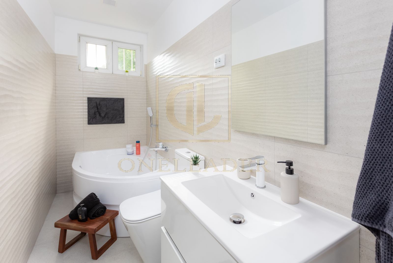 Apartament 2 -Strada Lungă | 75 mp - Terasă 12 mp - Parcare Privată - Poză 10