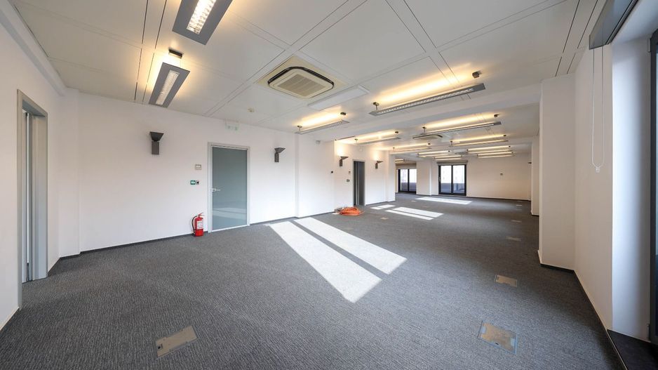 Clădire de birouri și centru de date – Oportunitate exclusivă in Brasov - Poză 32