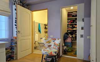 Oportunitate - Apartament cu trei camere in vila, zona Tractorul 70 mp - Poză 17