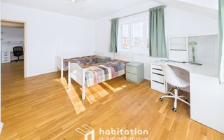 Casă individuală  în Dumbrăvița – liniște, spațiu și lumină naturală - Poză 18