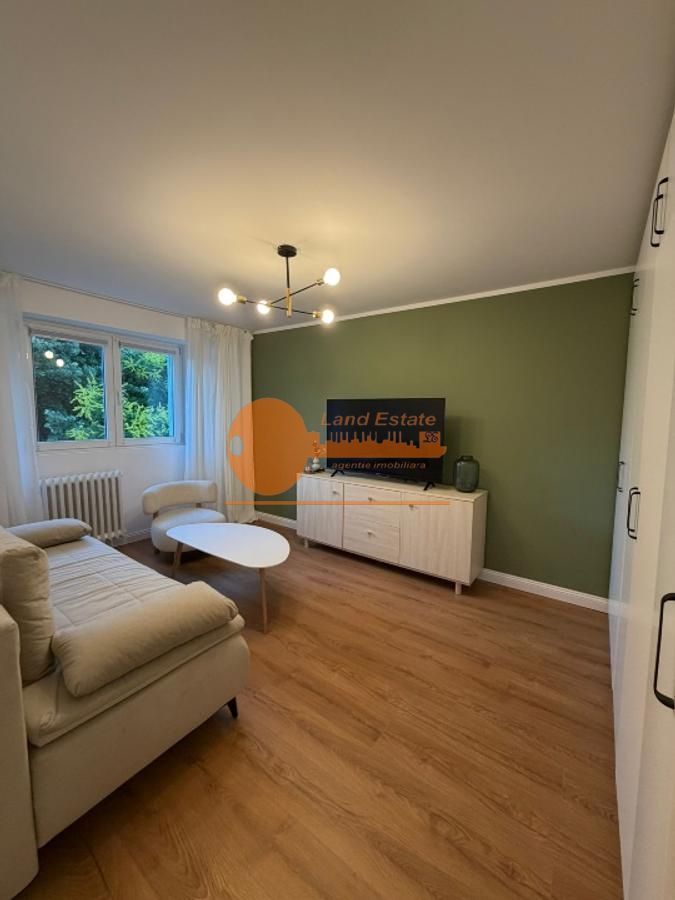 2 Camere Decomandat | Piața Victoriei | Renovat Integral - Poză 3