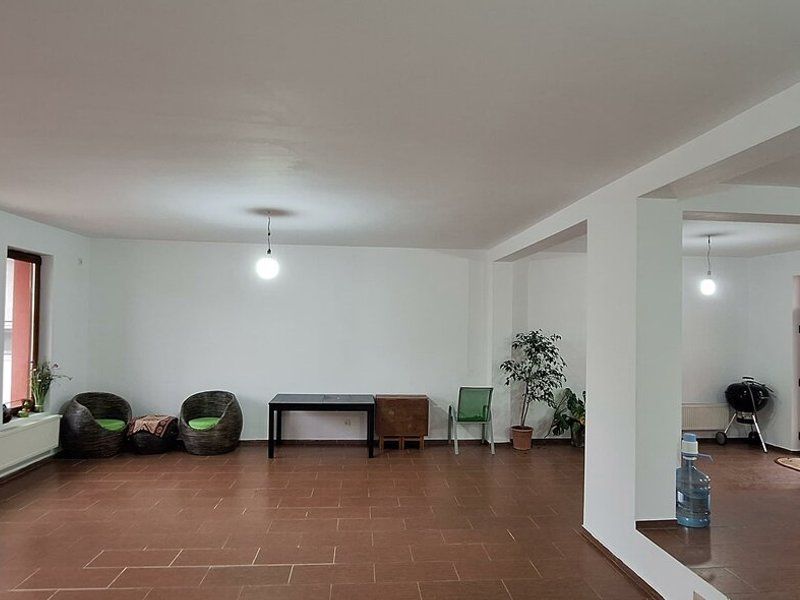 Spatiu comercial Modern in Vila Bld. Pipera str. Drumul Negru - Poză 2