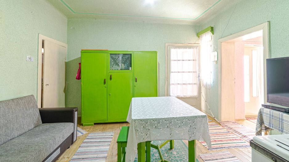 Vândută Casă cu 4 camere Pâncota - Poză 7