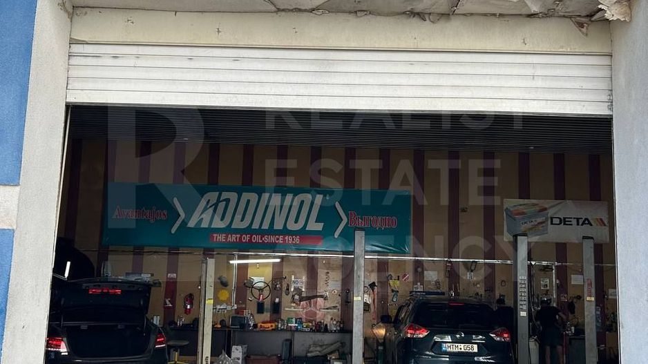 Vânzare, spațiu comercial, 287 mp, str. Independenței, Edineț - Poză 1